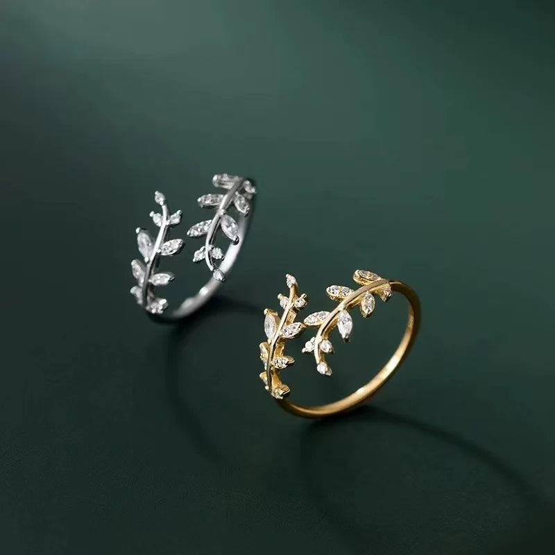 Sparkling Tree Branch Ring