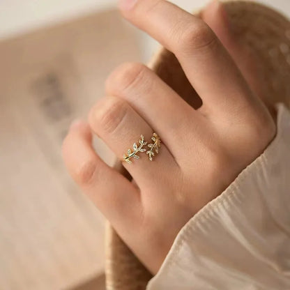 Sparkling Tree Branch Ring